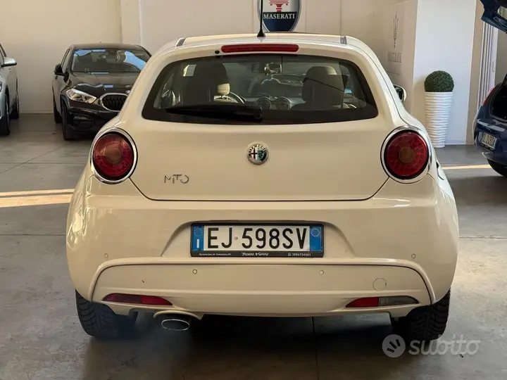 Alfa Romeo Mito 2011 photo 5