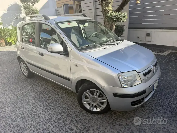 Fiat Panda 2010 photo 4