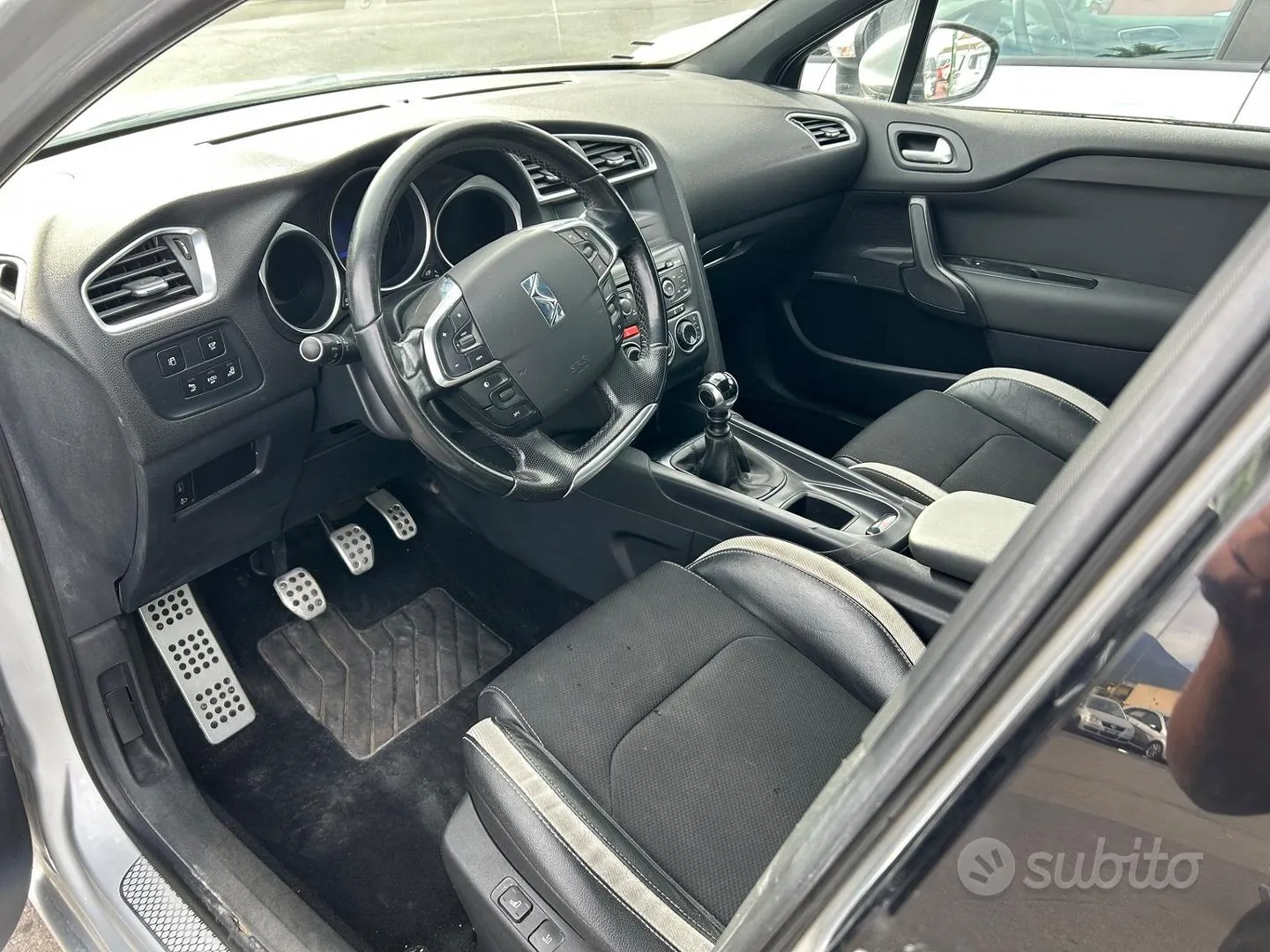 DS Automobiles Ds4 2013 photo 5