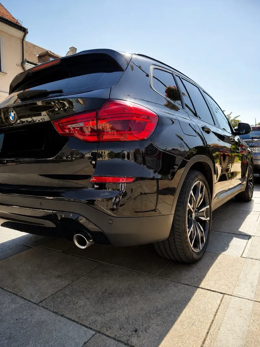 BMW X3 2018 photo 2