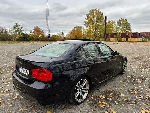 BMW 325I 2008 photo 2