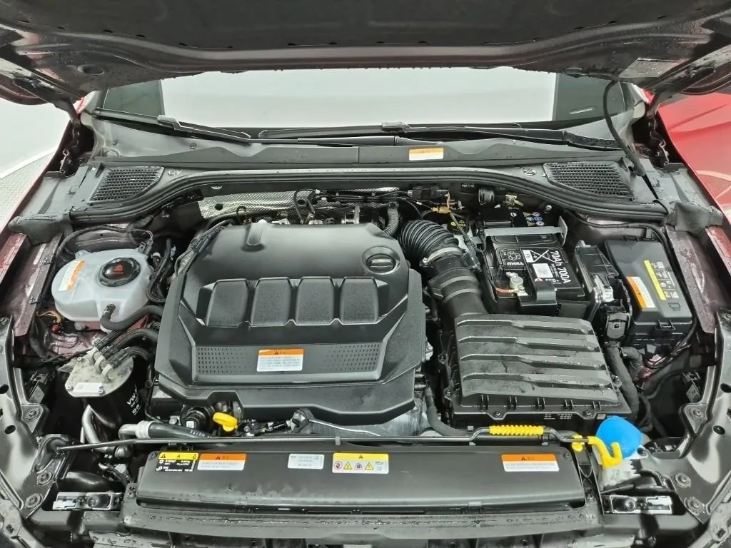 Volkswagen Golf 2024 photo 5