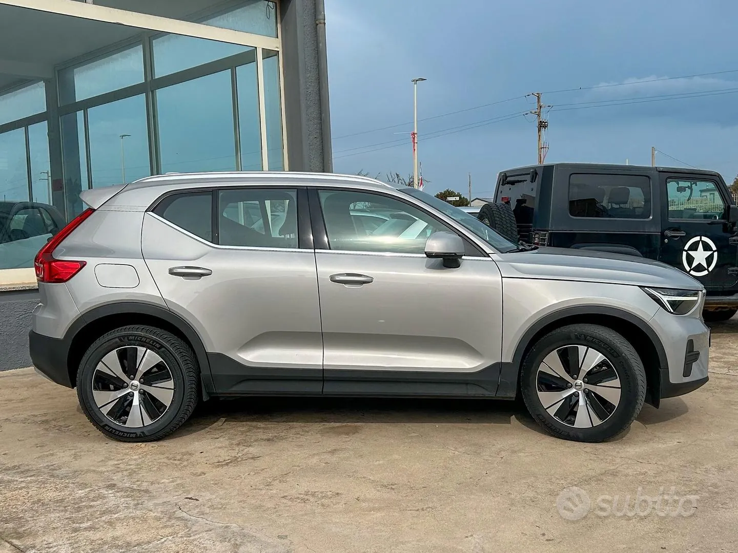 Volvo Xc40 2022 photo 3