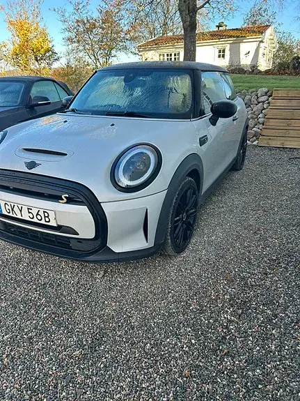 Mini Cooper Se 2022 photo 2