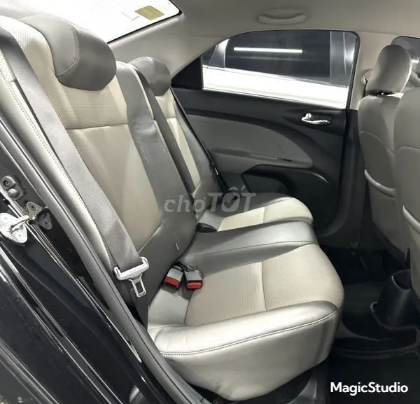 Kia Soluto 2021 photo 4