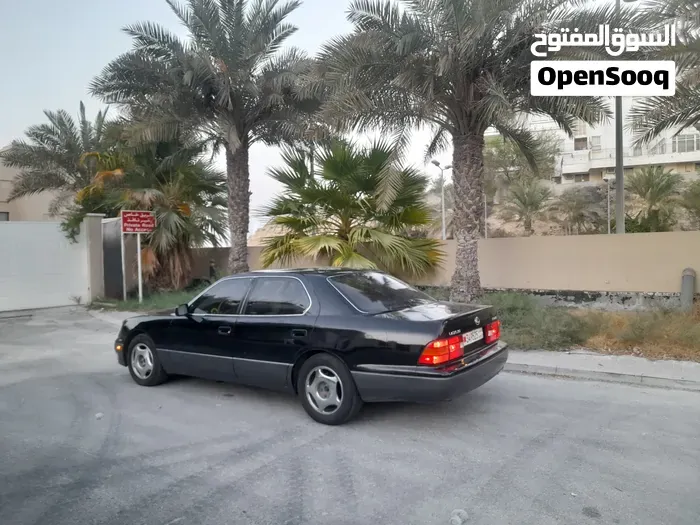 Lexus Ls 400 1999 photo 2