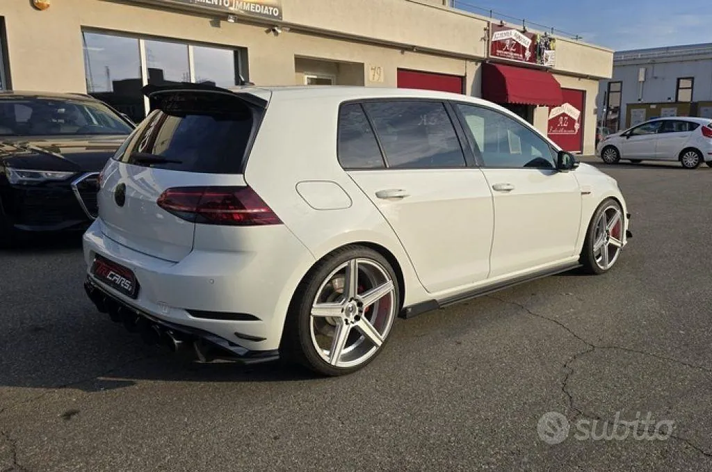 Volkswagen Golf Gti 2018 photo 2