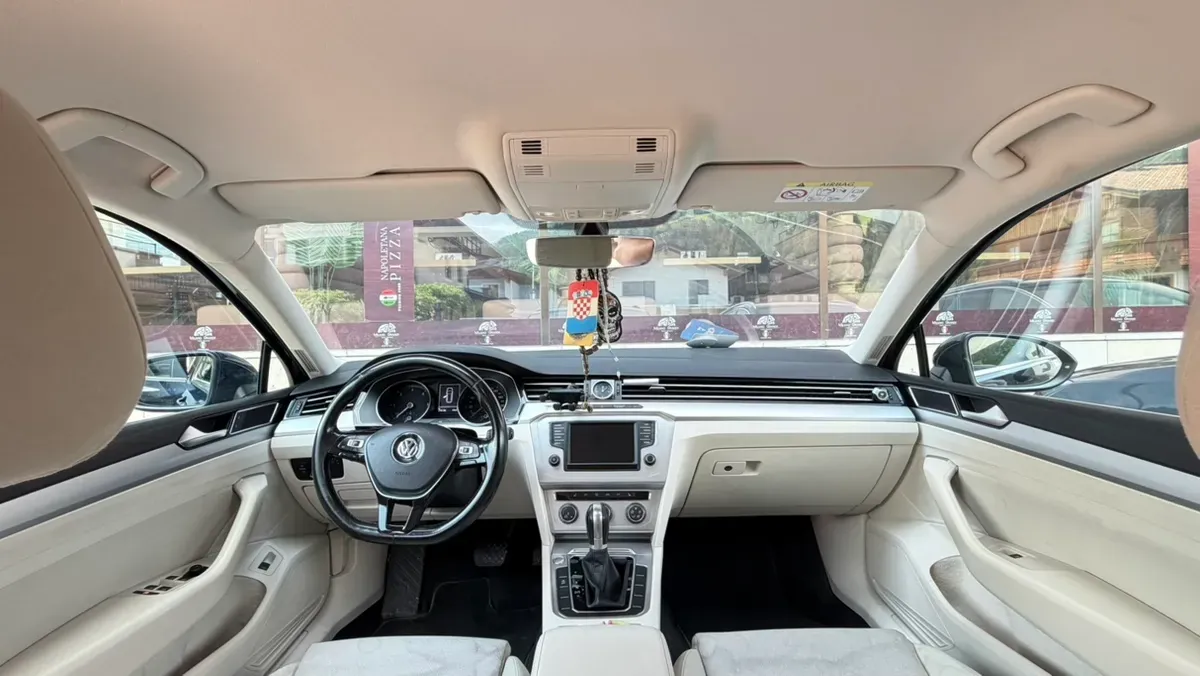 Volkswagen Passat 2016 photo 3