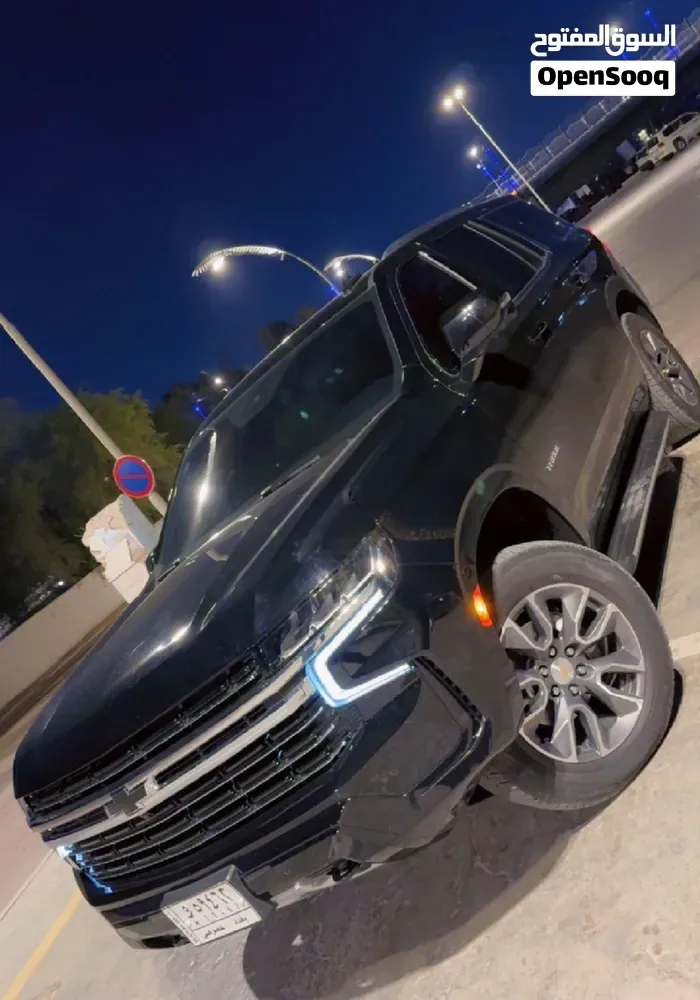 Chevrolet Tahoe 2023 photo 2