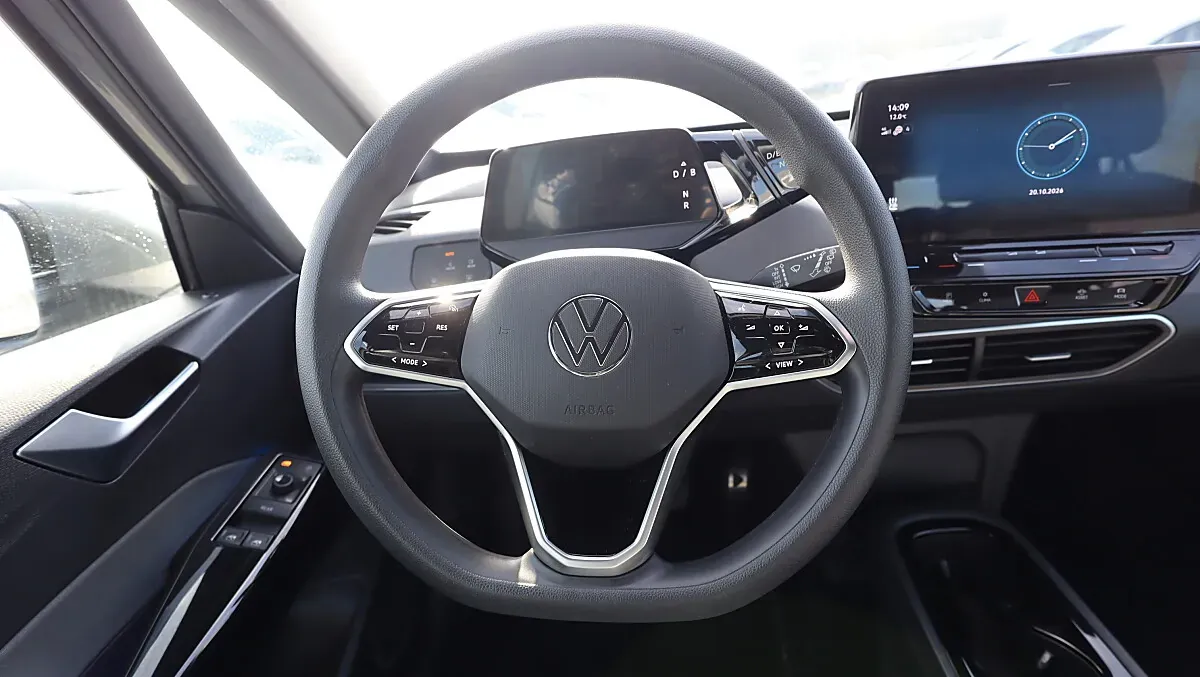 Volkswagen Id.3 2023 photo 2