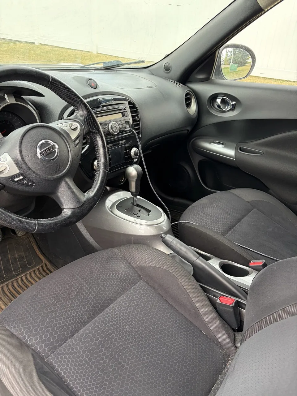 Nissan Juke 2011 photo 4