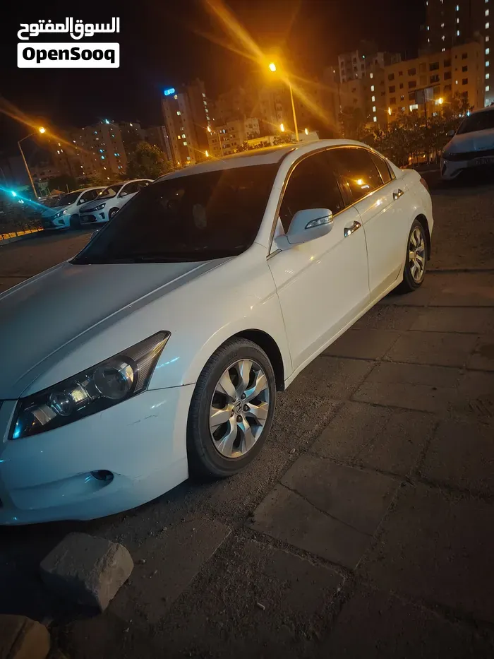 Honda Accord 2008 photo 2