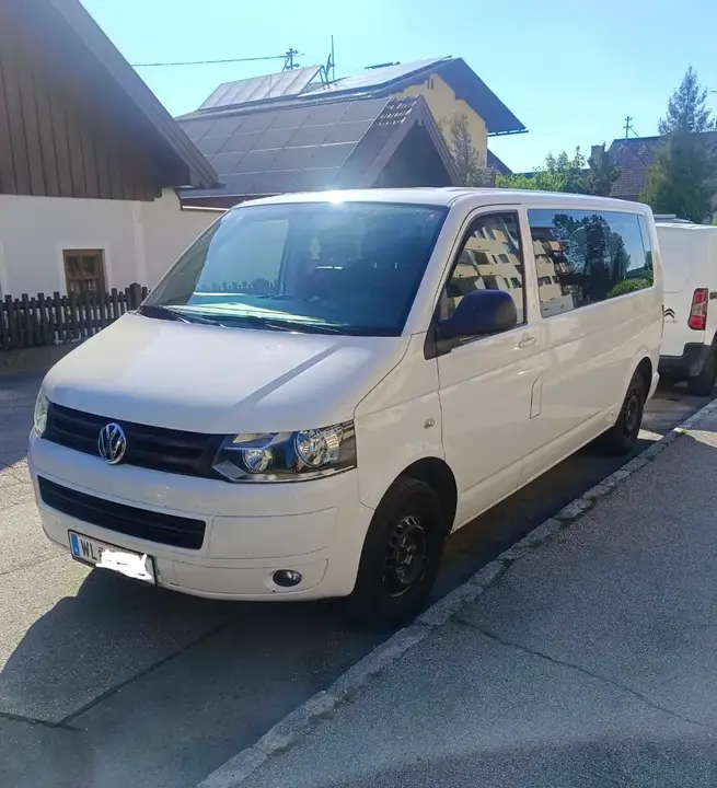Volkswagen T5