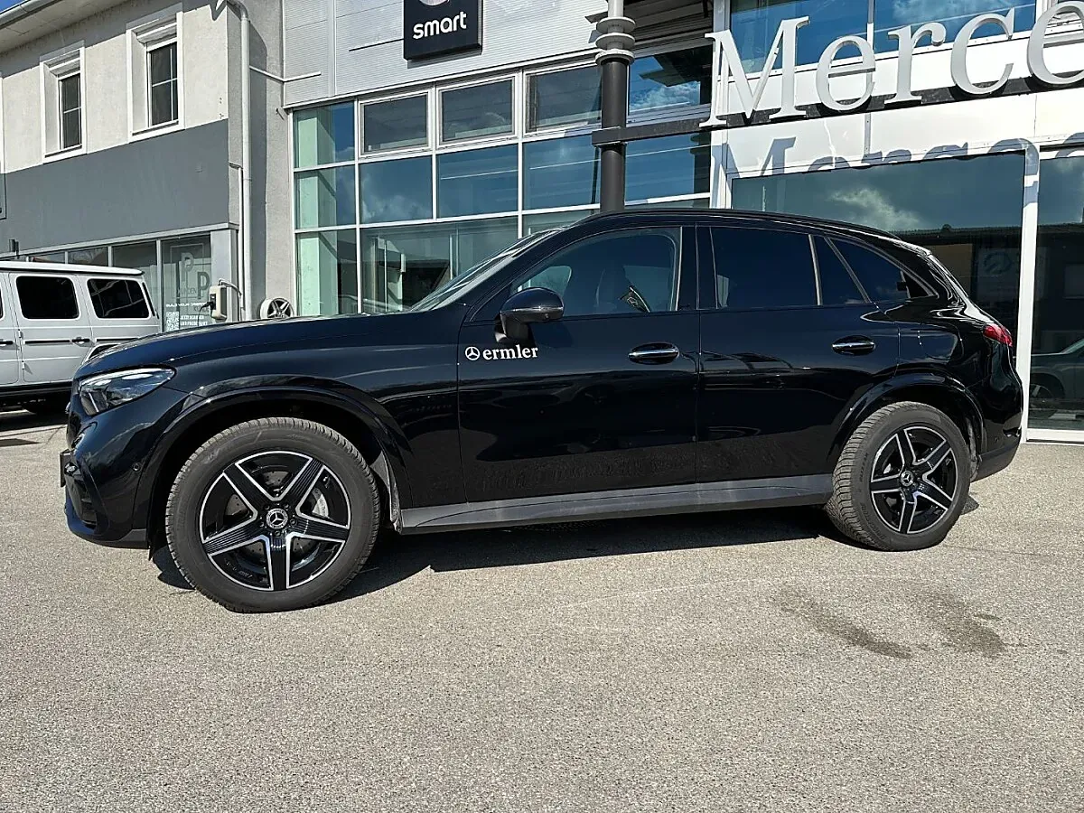 Mercedes-Benz Glc-Class 2025 photo 3