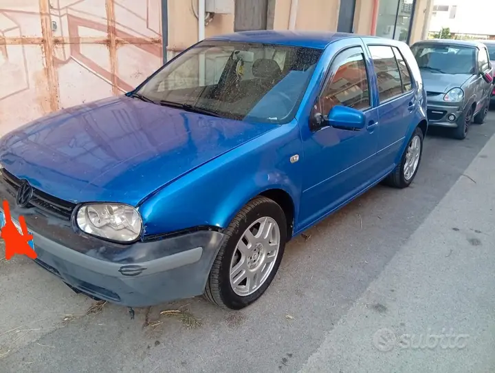 Volkswagen Golf 2002 photo 2