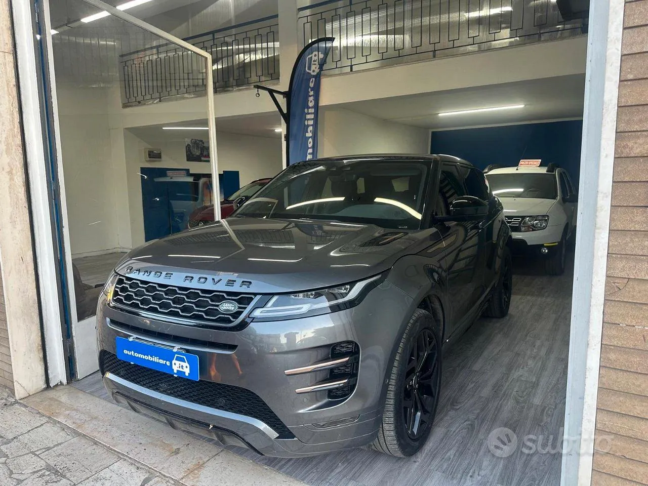 Land Rover Range Rover Evoque 2019 photo 3
