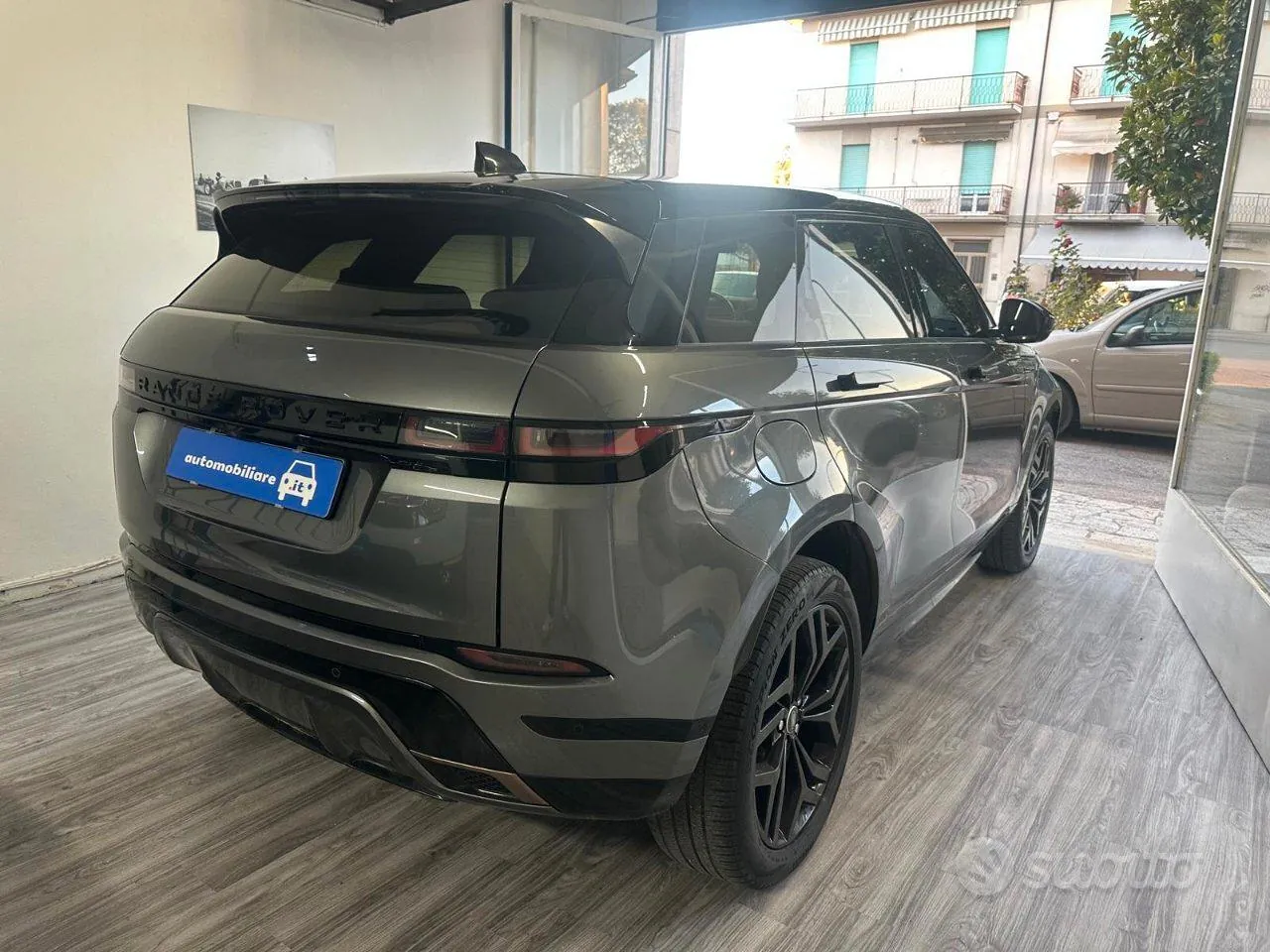 Land Rover Range Rover Evoque 2019 photo 5