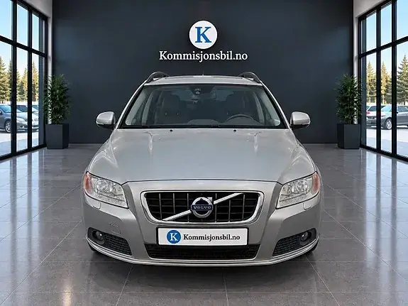 Volvo V70 2012 photo 5