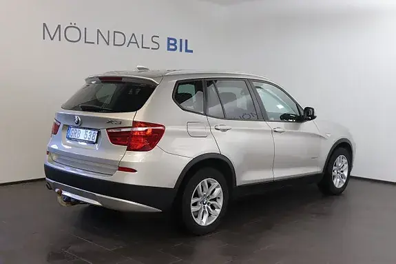 BMW X3 2013 photo 2