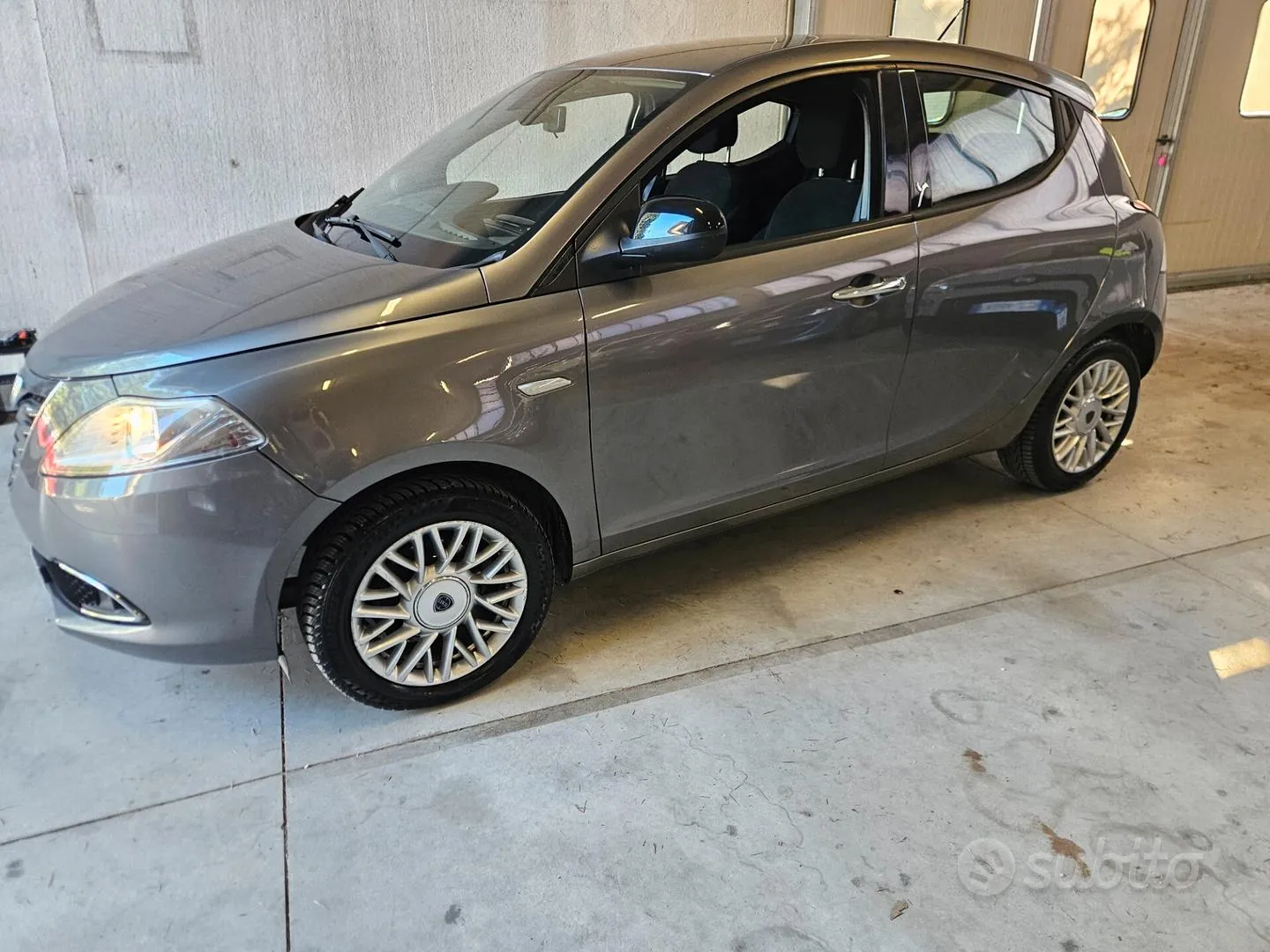 Lancia Ypsilon 2013 photo 4
