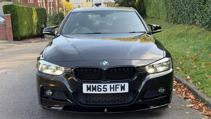 BMW 3 Series 2015 photo 2