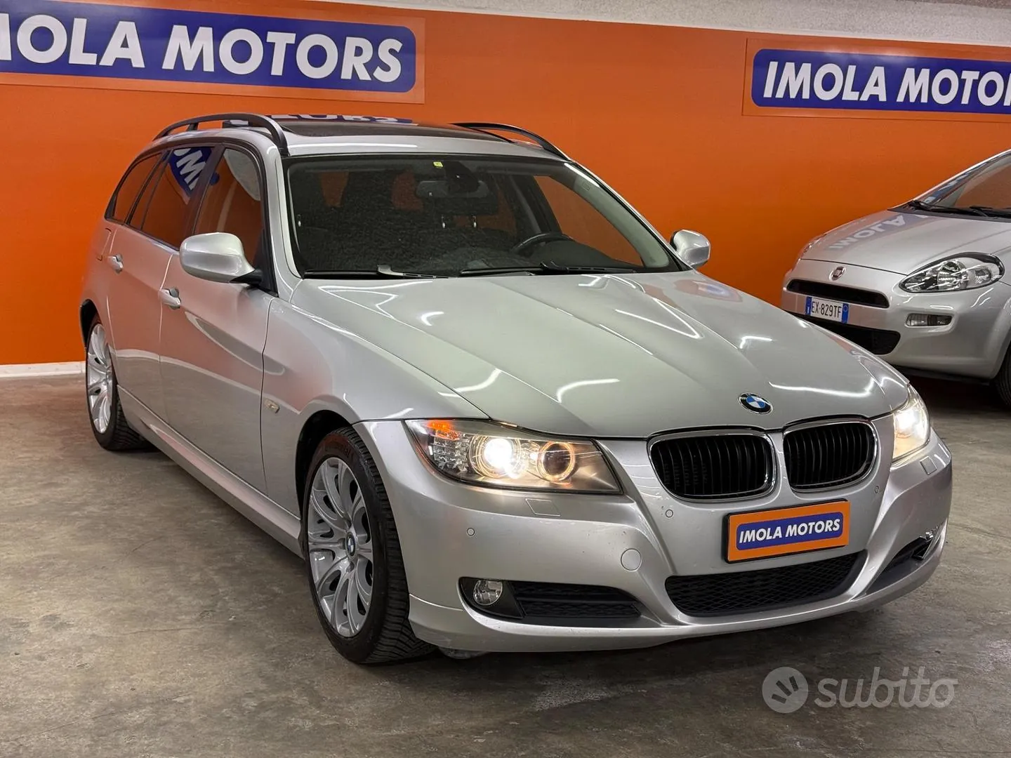 BMW 3 Series 2009 photo 2