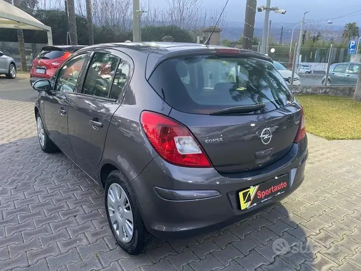 Opel Corsa 2012 photo 4