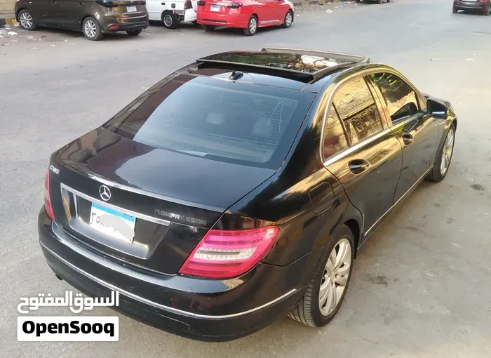 Mercedes-Benz C-Class 2010 photo 3