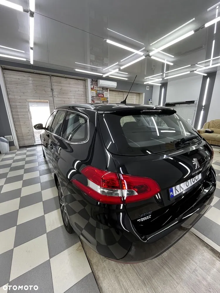 Peugeot 308 2014 photo 4