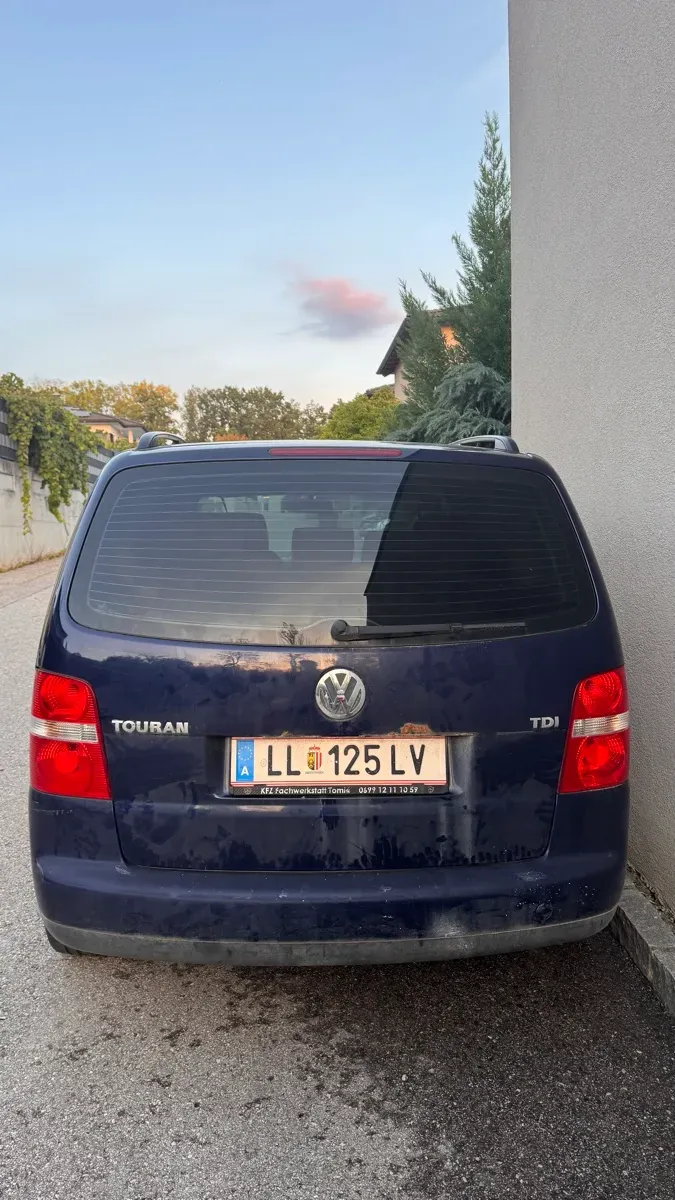 Volkswagen Touran 2005 photo 3