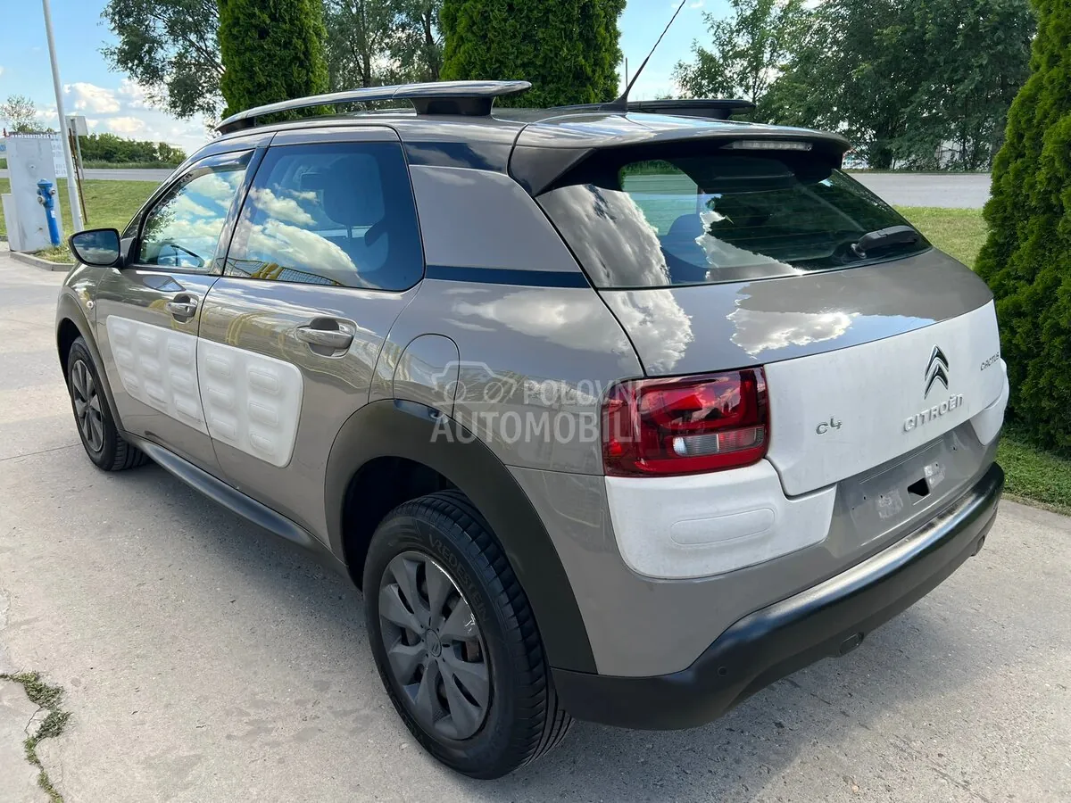 Citroen C4 Cactus 2015 photo 2