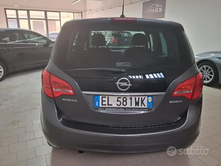 Opel Meriva 2012 photo 4
