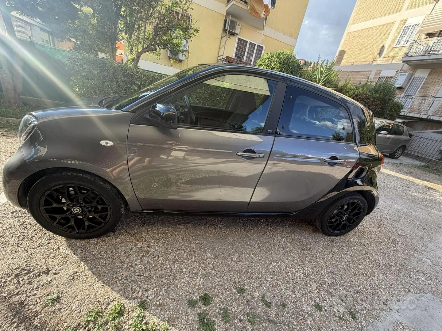 Smart Fourfour 2016 photo 3