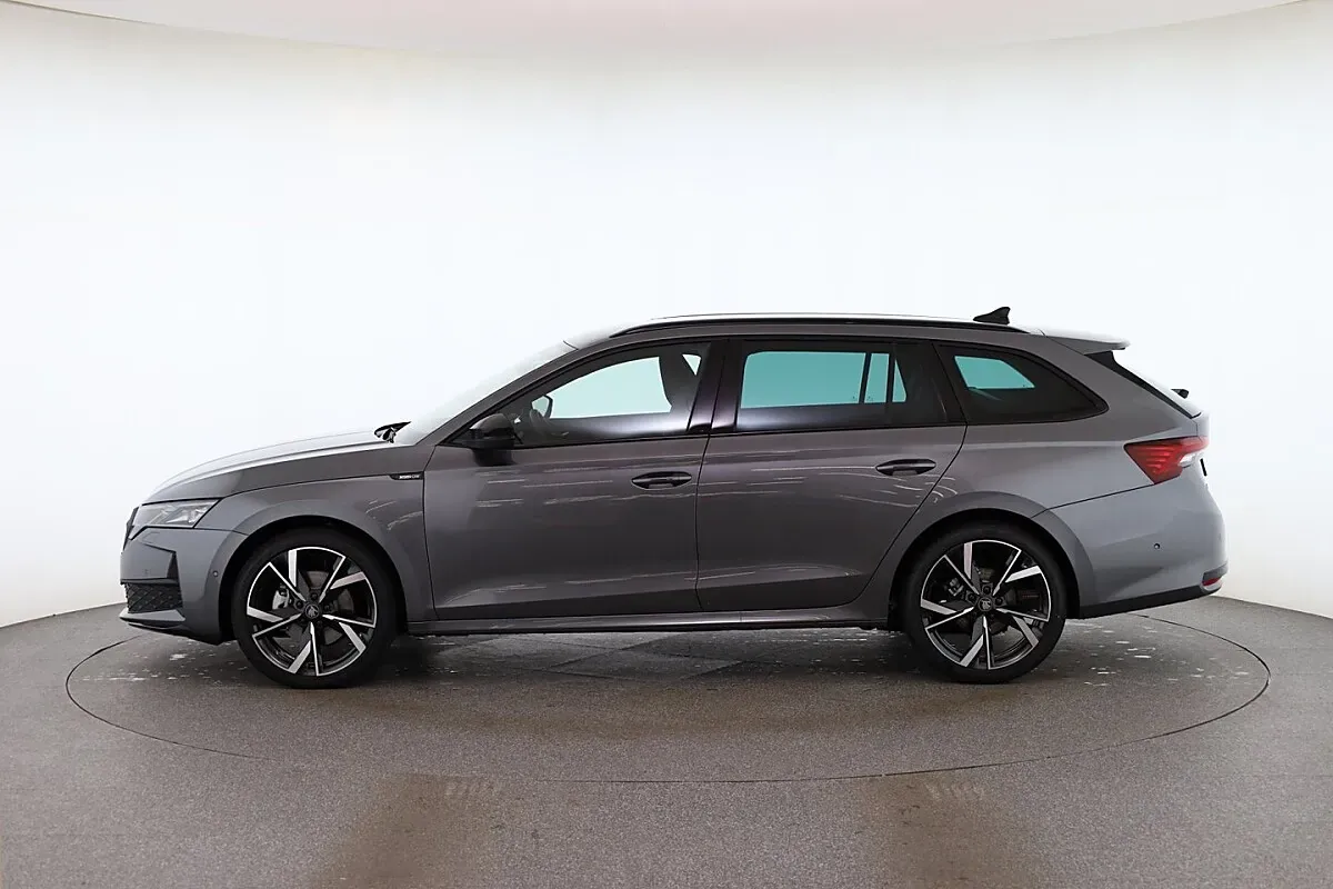 Skoda Octavia 2026 photo 2