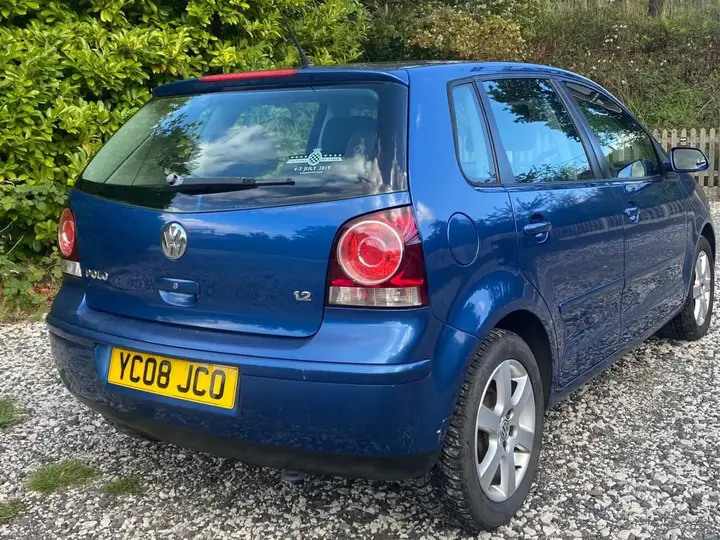 Volkswagen Polo 2008 photo 3