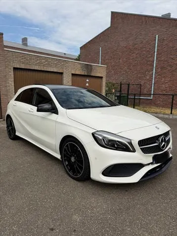 Mercedes-Benz A220
