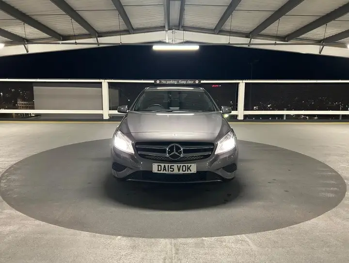 Mercedes-Benz A-Class 2015 photo 2