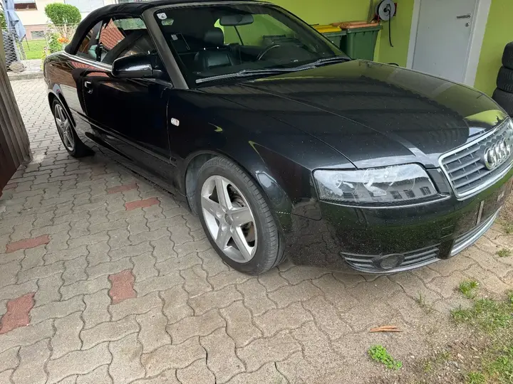 Audi A4 Cabriolet 2002 photo 2