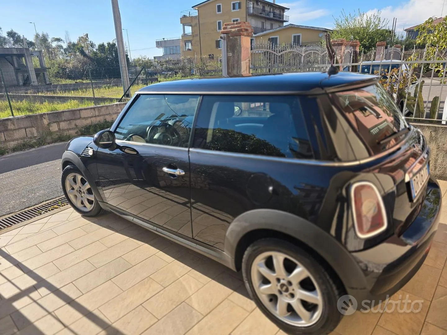 Mini Cooper D 2008 photo 2