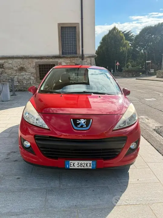 Peugeot 207