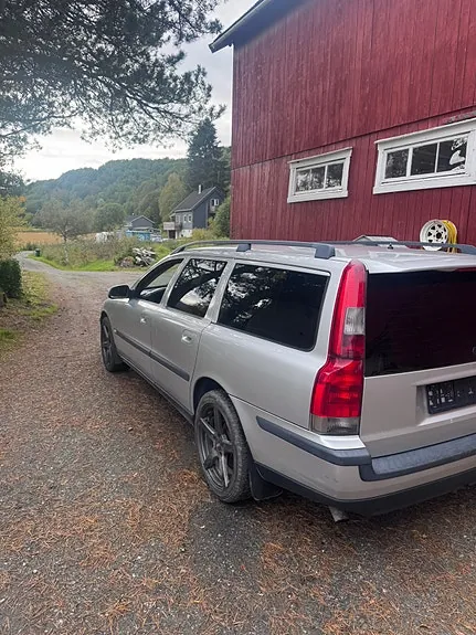 Volvo V70 2001 photo 3