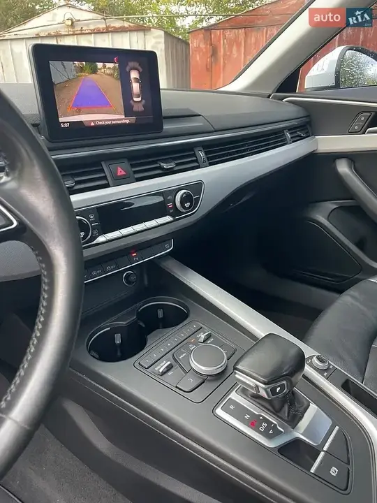 Audi A4 2016 photo 5