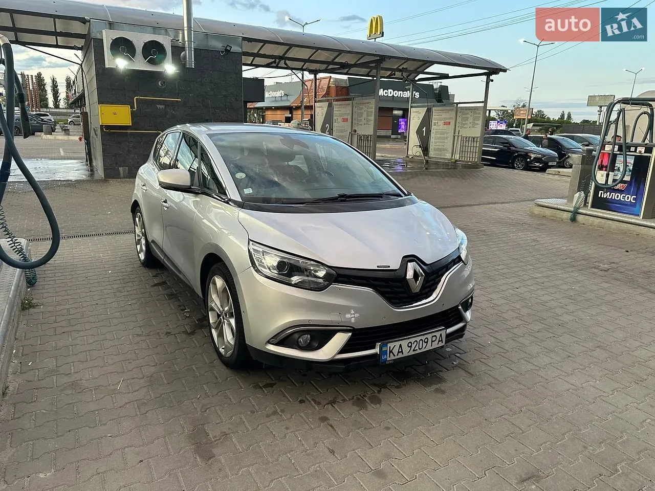 Renault Scenic 2017 photo 3