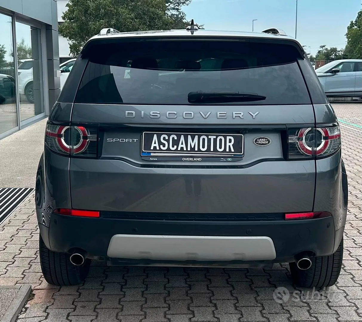 Land Rover Discovery Sport 2016 photo 4