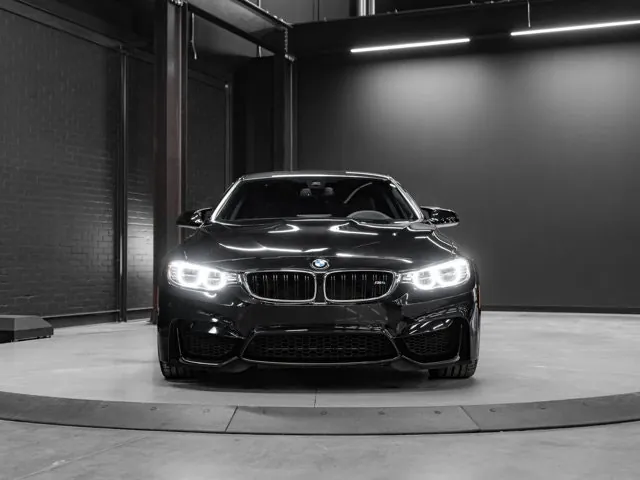 BMW M4 2015 photo 3