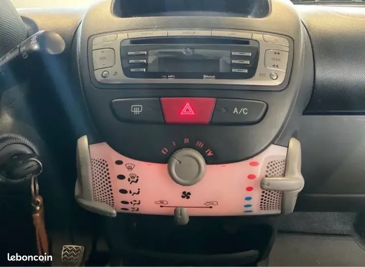 Toyota Aygo 2014 photo 4