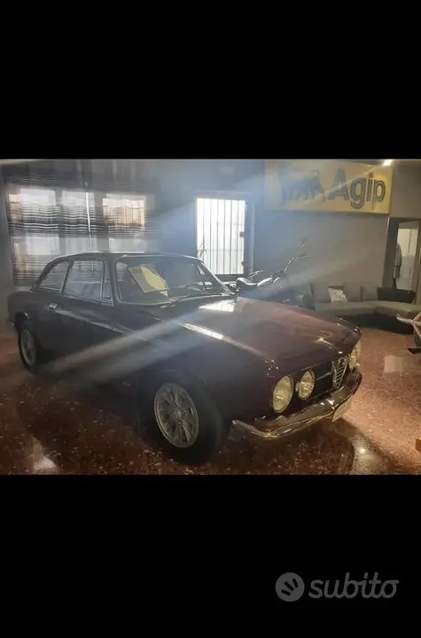 Alfa Romeo Gt 1969 photo 2