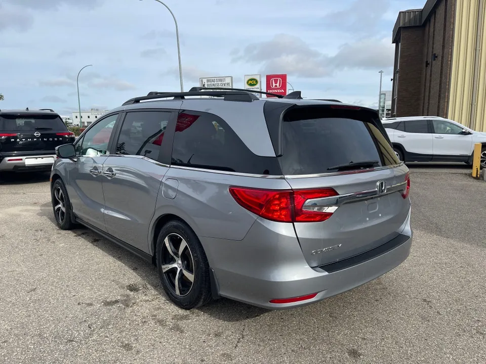 Honda Odyssey 2018 photo 3