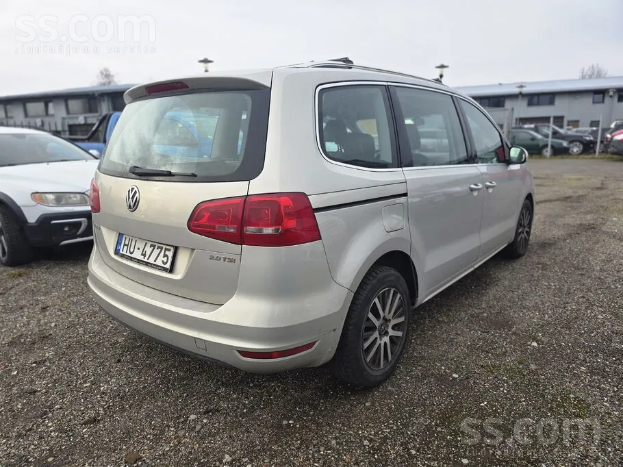 Volkswagen Sharan 2011 photo 4