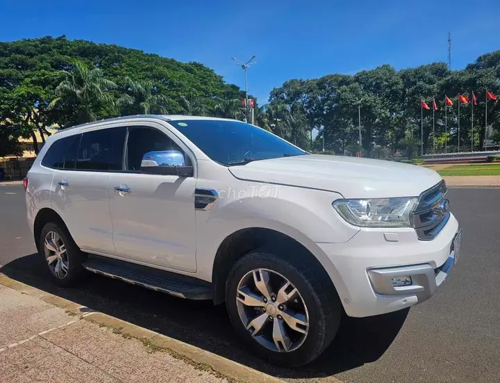 Ford Everest 2016 photo 3